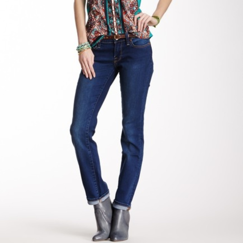 NWOT Lucky Brand Charlie Straight 2/26 (29" waist)